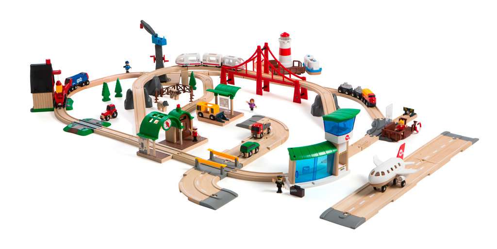 Railway World Deluxe Set | BRIO Railway | BRIO | Products