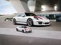 3D Porsche 911, 108pc - image 6 - Click to Zoom